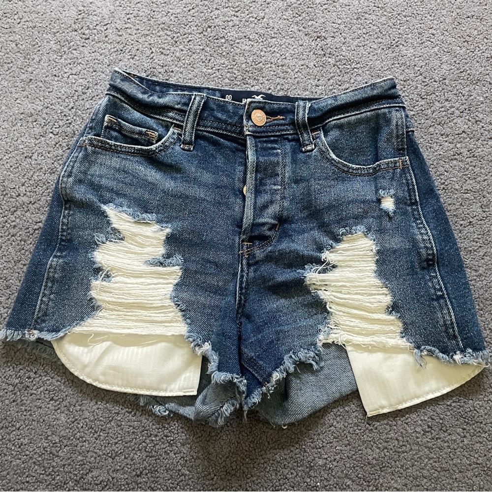 Hollister High Rise Boyfriend Short